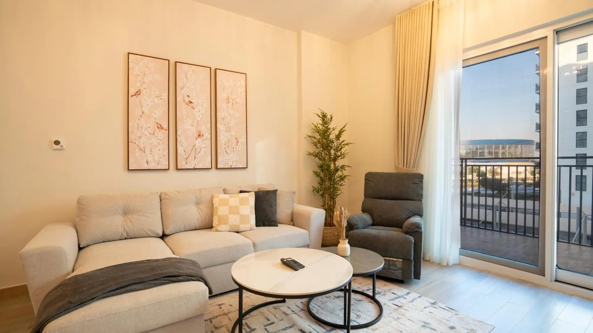 شقة Cozy 1Br With Stunning Seaworld Views! أبو ظبي الإمارات العربية المتحدة
